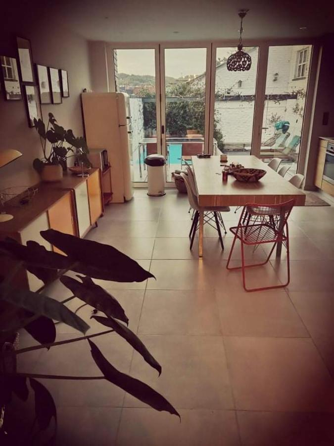 Karaktervolle Woning Met Zwembad Te Ronse Villa Екстериор снимка